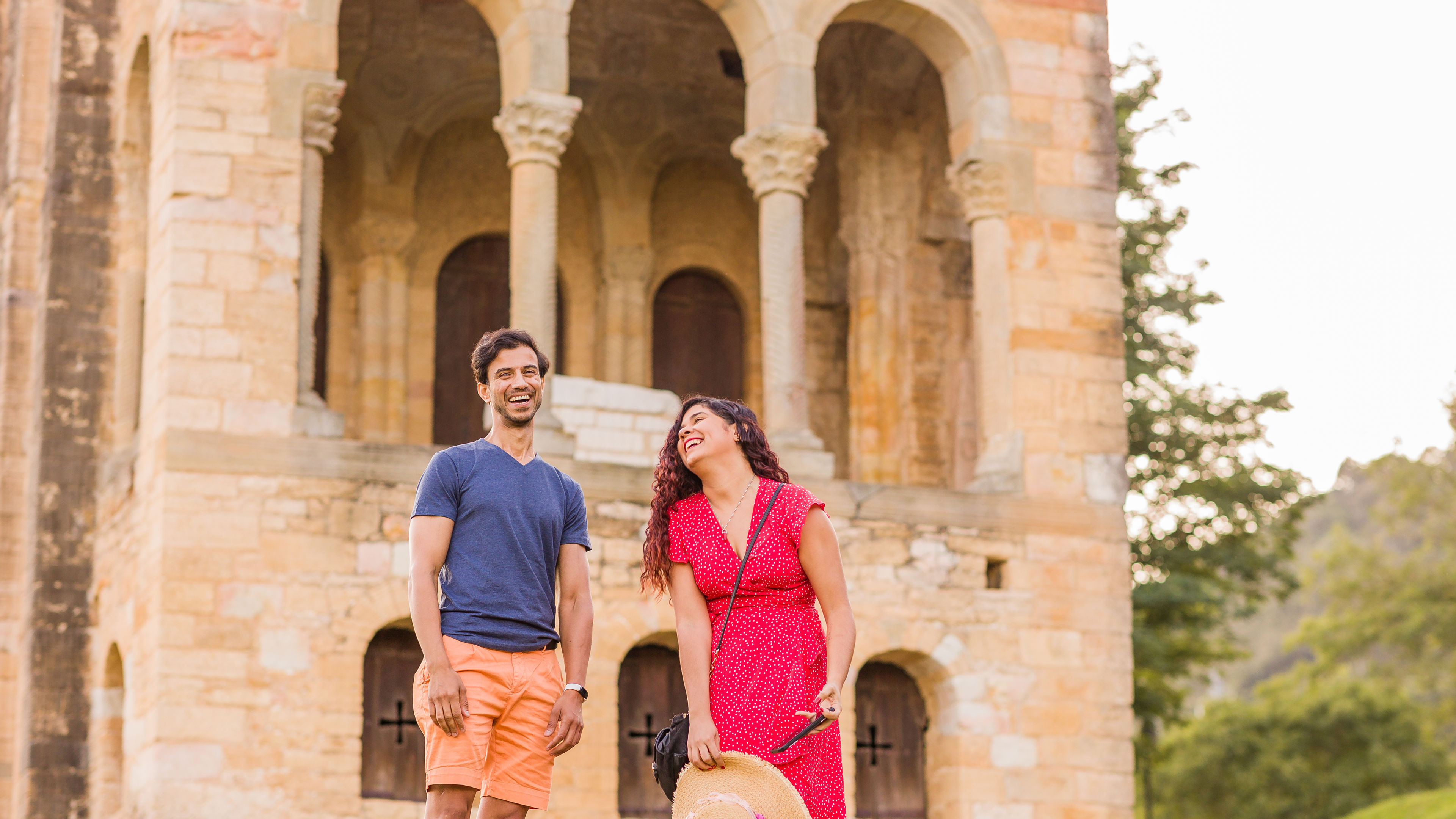 Indian couples are enjoying travel